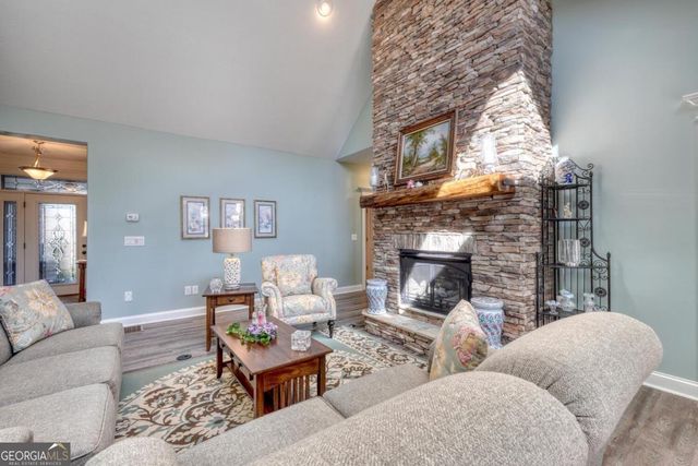 731 Owen Vista Drive, Blairsville, GA 30512