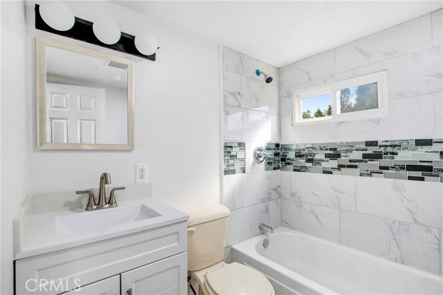 220 S Elk St 134, Hemet, CA 92543