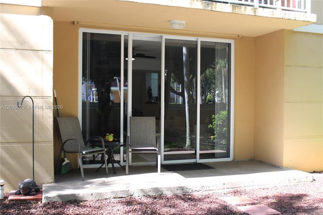 519 E Sheridan St 1082, Dania Beach, FL 33004