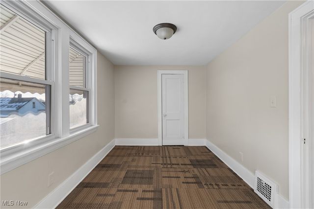 1899 16th Street SW, Akron, OH 44314