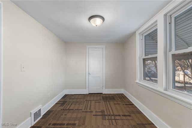 1899 16th Street SW, Akron, OH 44314