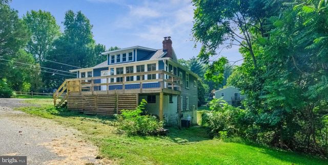 4883 RIDGE RD, Chesapeake Beach, MD 20732