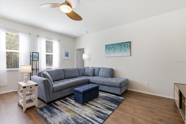 20900 OLDENBURG LOOP, Mount Dora, FL 32757