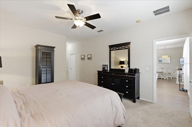 20900 OLDENBURG LOOP, Mount Dora, FL 32757