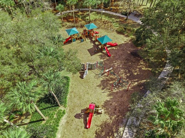 20900 OLDENBURG LOOP, Mount Dora, FL 32757