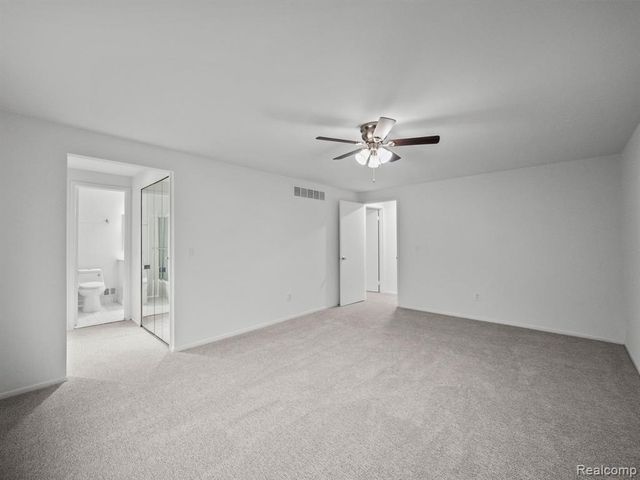 2971 Moon Lake Drive, West Bloomfield, MI 48323