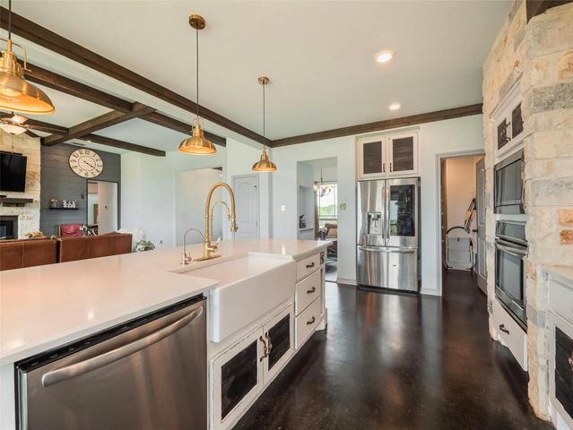 5840 County Road 202, Lampasas, TX 76550