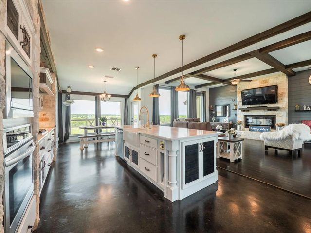 5840 County Road 202, Lampasas, TX 76550