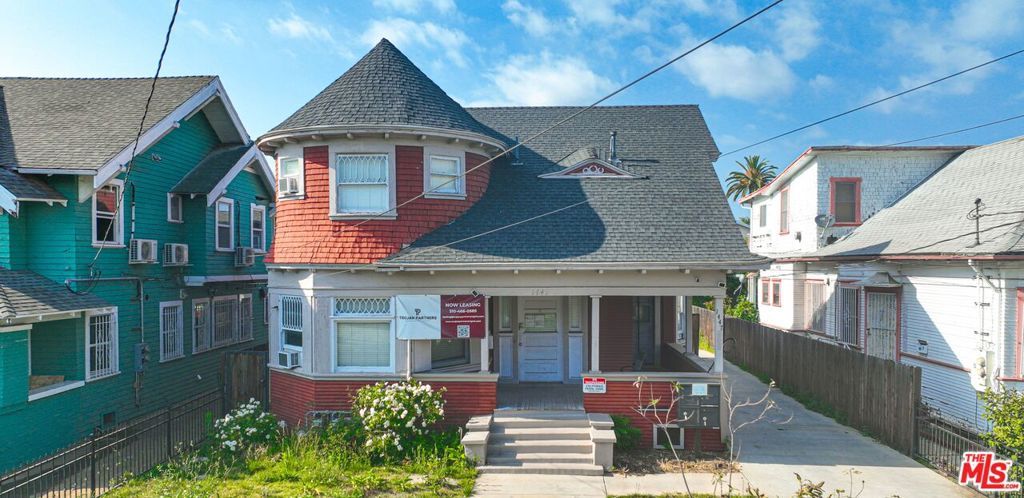 Image 1 of property listing at 1449 W 28th Street, Los Angeles, CA 90007