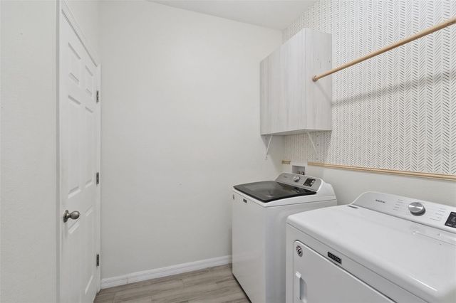 140 HIGHLAND MEADOWS STREET, Davenport, FL 33837