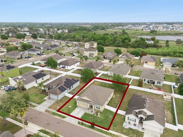 140 HIGHLAND MEADOWS STREET, Davenport, FL 33837