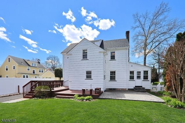 6 Manor Ave, Cranford Twp., NJ 07016