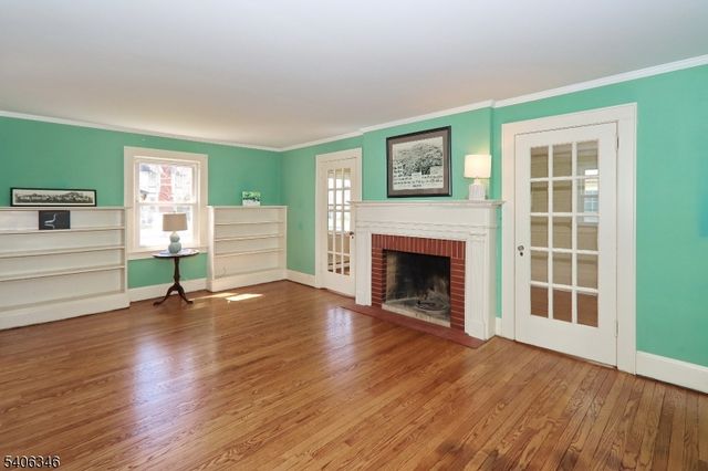 6 Manor Ave, Cranford Twp., NJ 07016