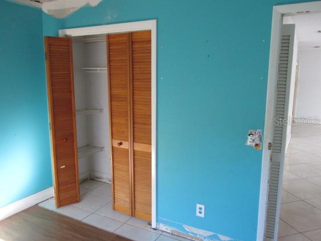 Image 7 of property listing at 7651 RIO PINAR LAKES BOULEVARD, Orlando, FL 32822