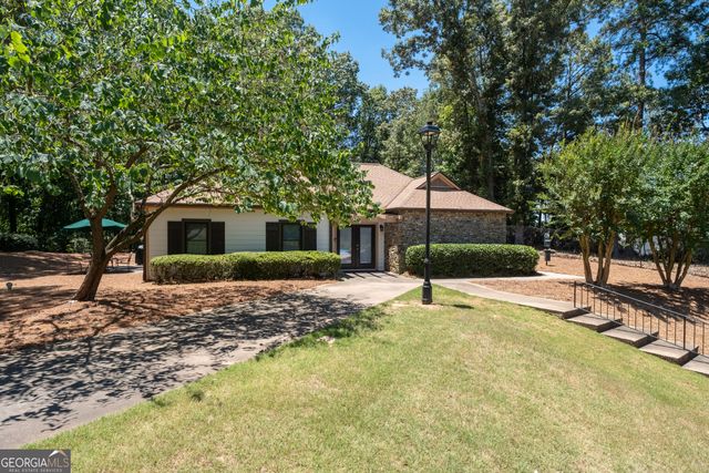 1120 Highland Bluff Drive SE, Atlanta, GA 30339
