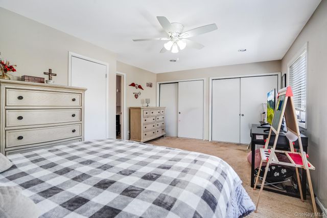 6203 Chelsea Cove N, Hopewell Junction, NY 12533