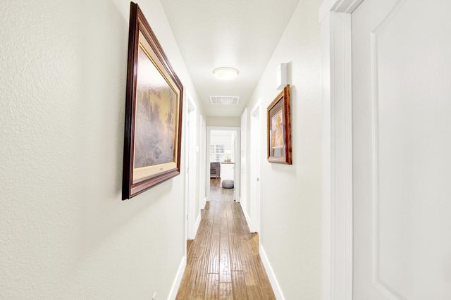 11000 Mallard Ct, Oakdale, CA 95361