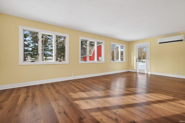 1411 N WABASH Avenue, Marion, IN 46952