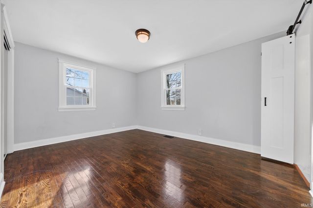 1411 N WABASH Avenue, Marion, IN 46952