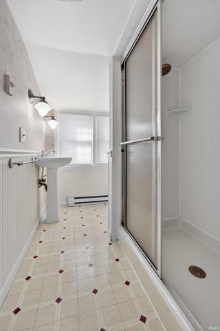 1411 N WABASH Avenue, Marion, IN 46952