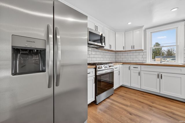 1411 N WABASH Avenue, Marion, IN 46952