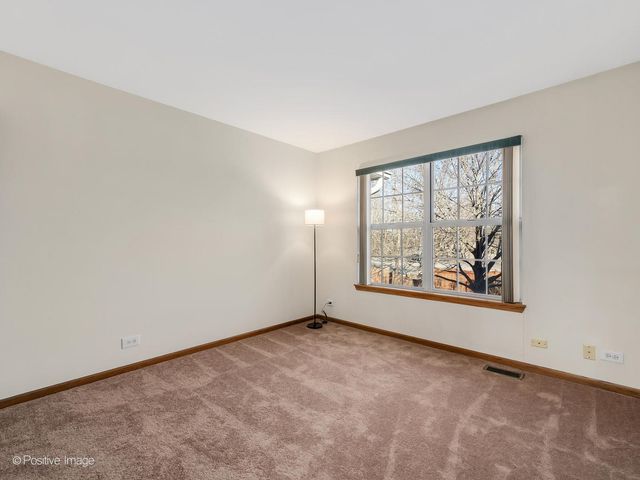 30W003 WILLOW Court 003, Warrenville, IL 60555