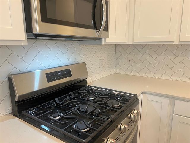 1779 SE 20th Street, Newcastle, OK 73065