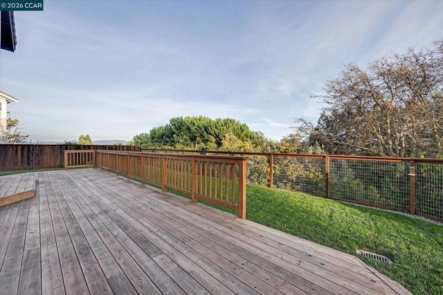 11205 11205 Creekside Ct, Dublin, CA 94568