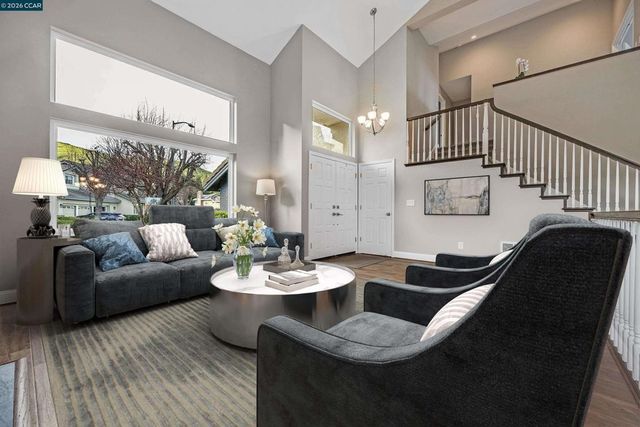 11205 11205 Creekside Ct, Dublin, CA 94568