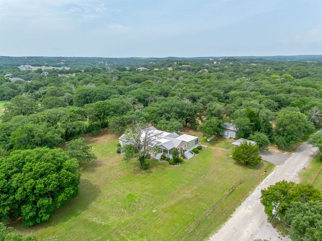 211 Silver Acres Road, Azle, TX 76020