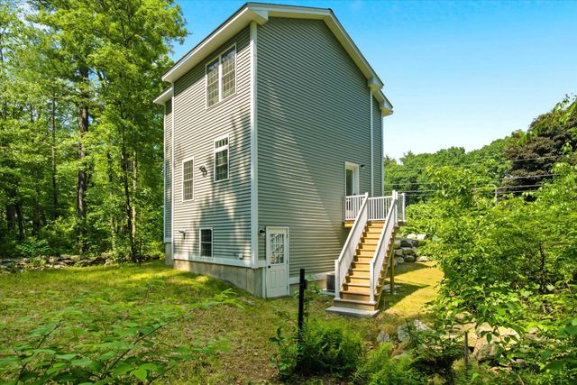 57 Hardy Road, Londonderry, NH 03053