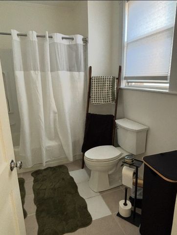 135 Prospect St 1, Waltham, MA 02453
