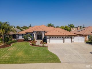 13806 Table Rock Avenue, Bakersfield, CA 93314