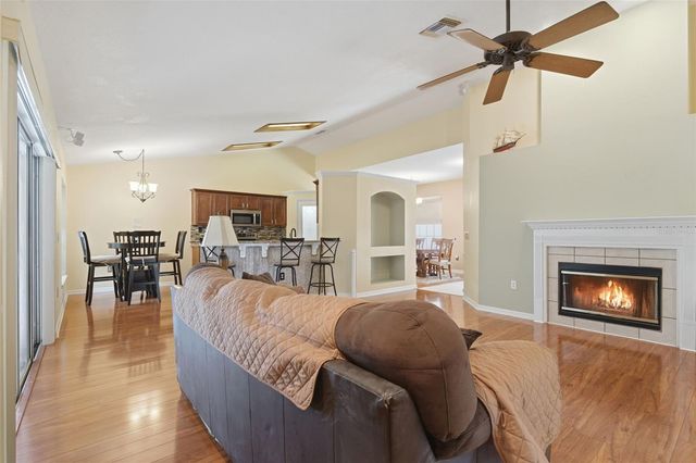 171 POINCIANA LANE, Deltona, FL 32738