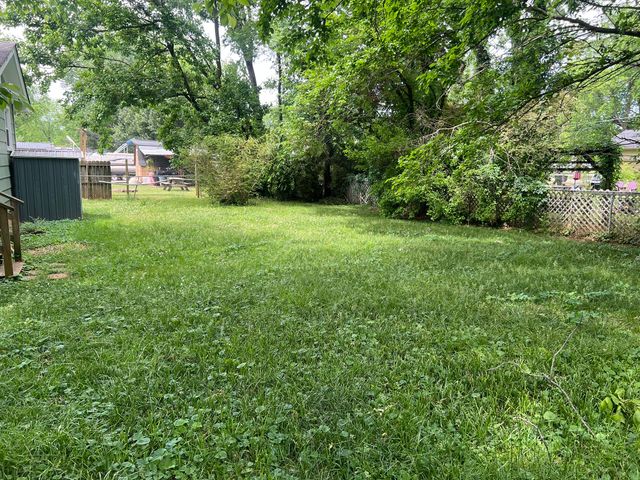 618 Spencer Dr, Murfreesboro, TN 37129