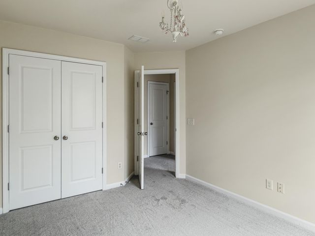 1083 Bennington Drive, Charleston, SC 29492