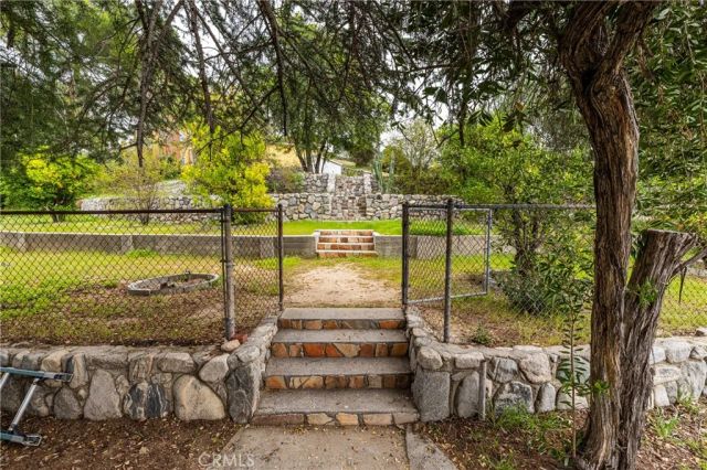 7444 Tranquil Drive, Tujunga, CA 91042