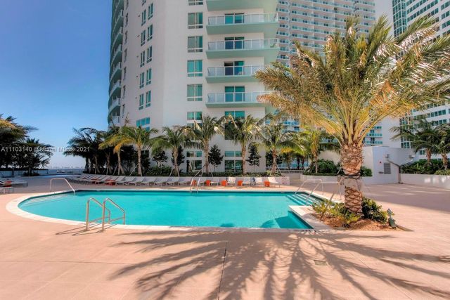 1900 N Bayshore Drive, Miami, FL 33132
