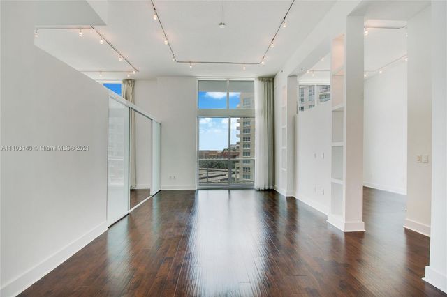 1900 N Bayshore Drive, Miami, FL 33132