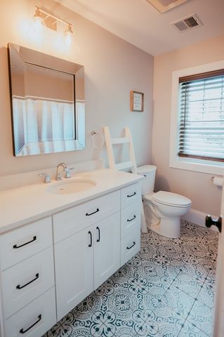 1 Proctor Street, Natick, MA 01760