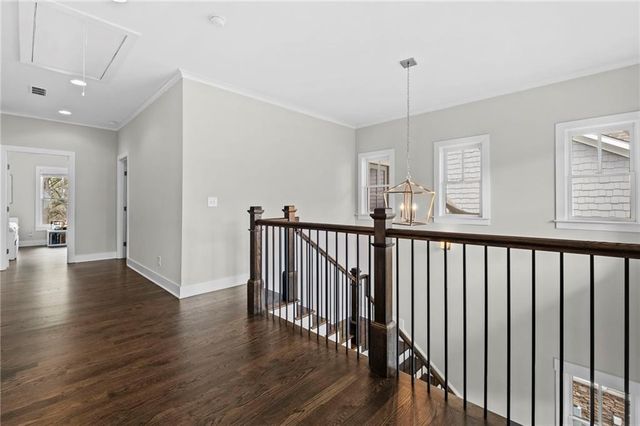 2304 Isla Run, Woodstock, GA 30188