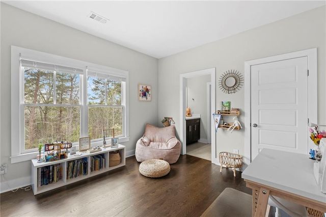 2304 Isla Run, Woodstock, GA 30188