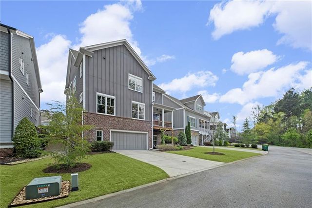 2304 Isla Run, Woodstock, GA 30188