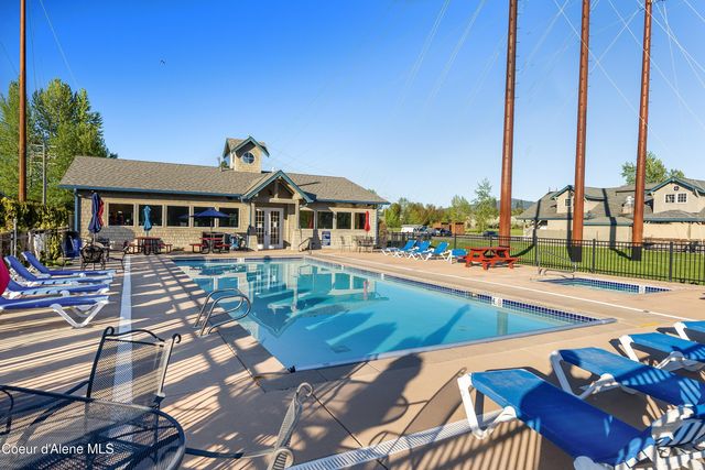 404 Lundblad PL, Dover, ID 83825