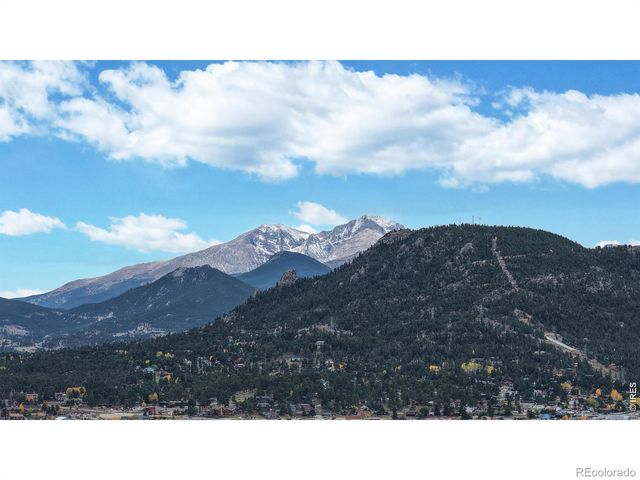 1555 Raven Circle, Estes Park, CO 80517