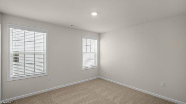 116 Harbor Hill Boulevard, Jamestown, NC 27282