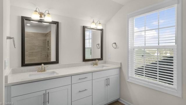 116 Harbor Hill Boulevard, Jamestown, NC 27282