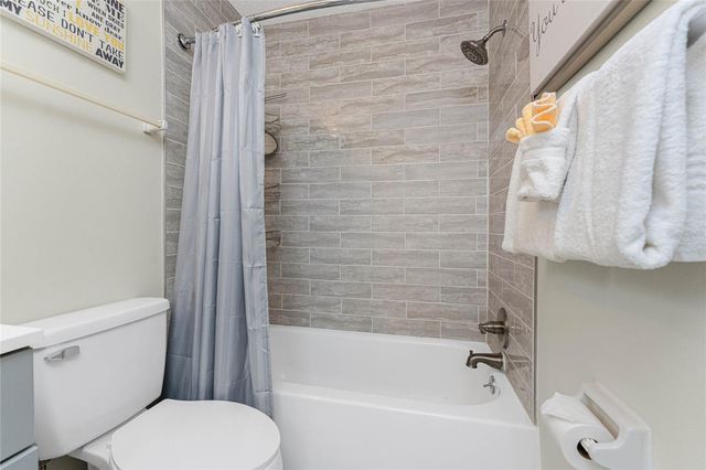 5031 N BEACH ROAD 222, Englewood, FL 34223