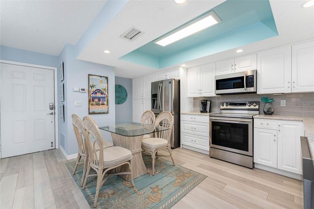 5031 N BEACH ROAD 222, Englewood, FL 34223