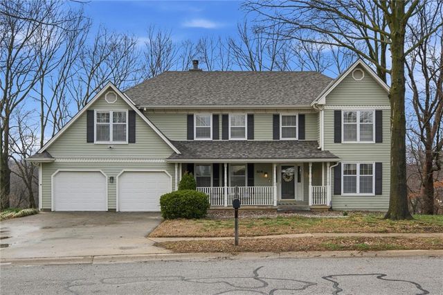 506 Kings Ridge, Liberty, MO 64068